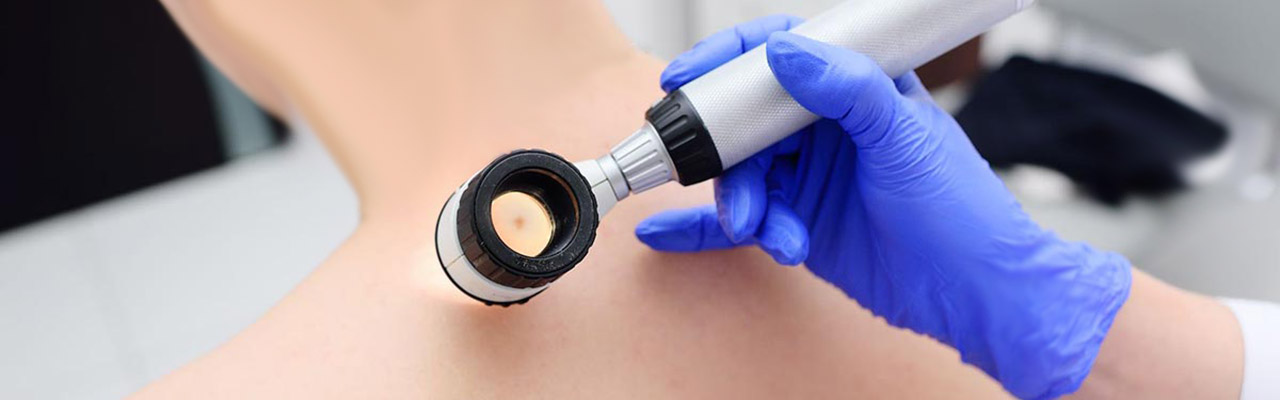 https://www.karmamedicalcenter.it/en/wp-content/uploads/2022/09/dermatologia3.jpg